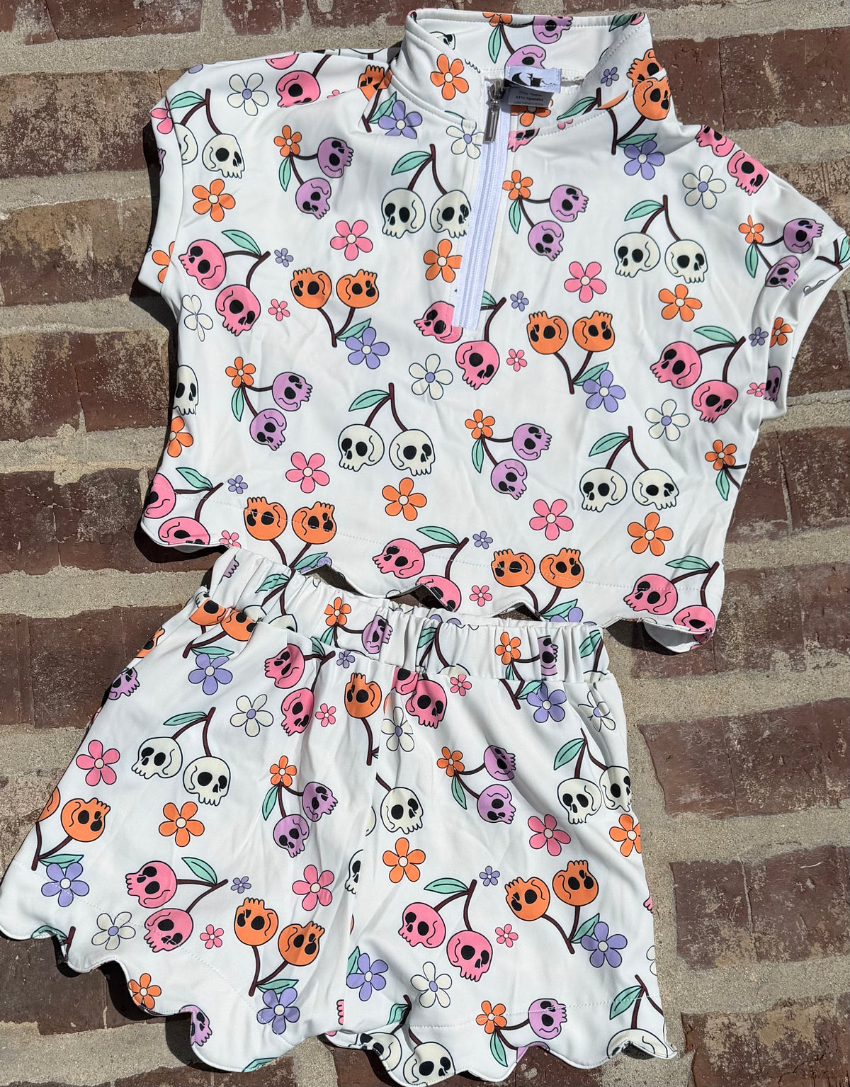 Skulls athletic set