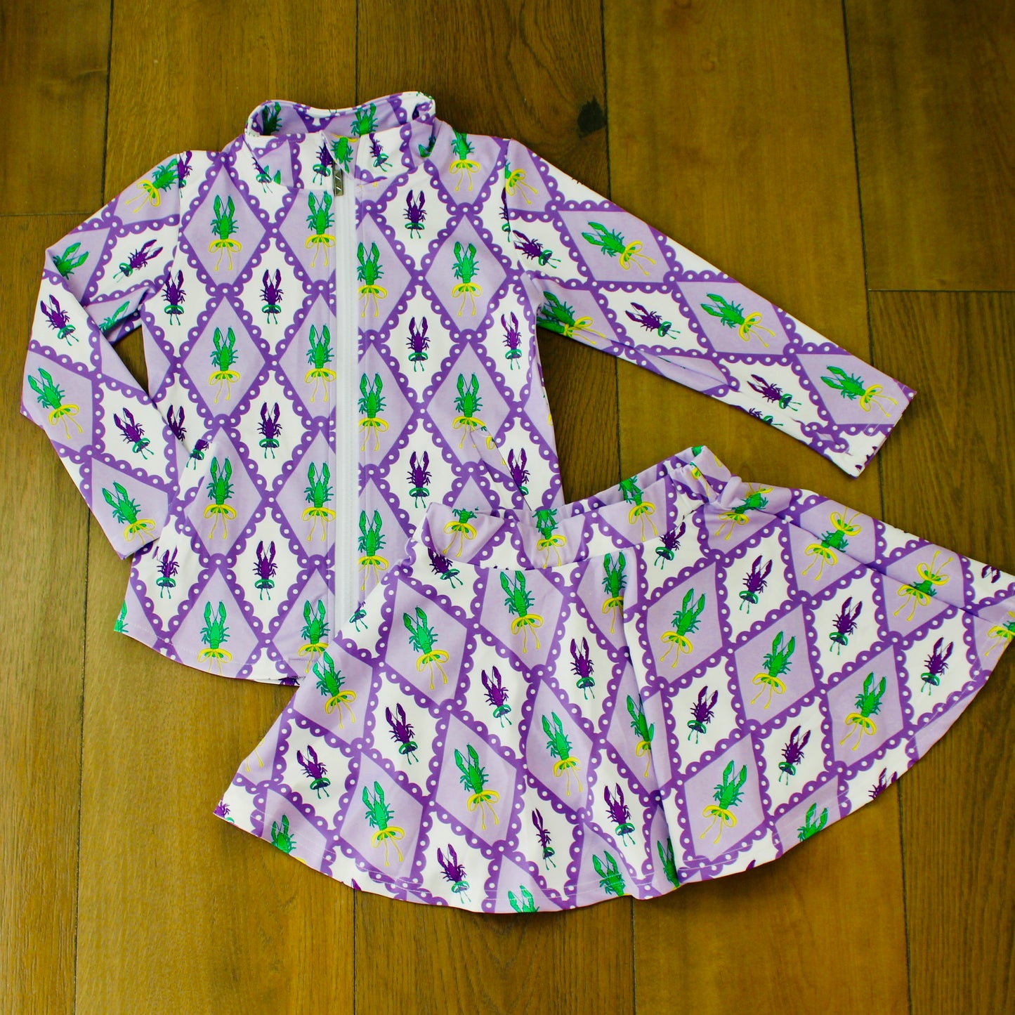 Mardi bow athletic set