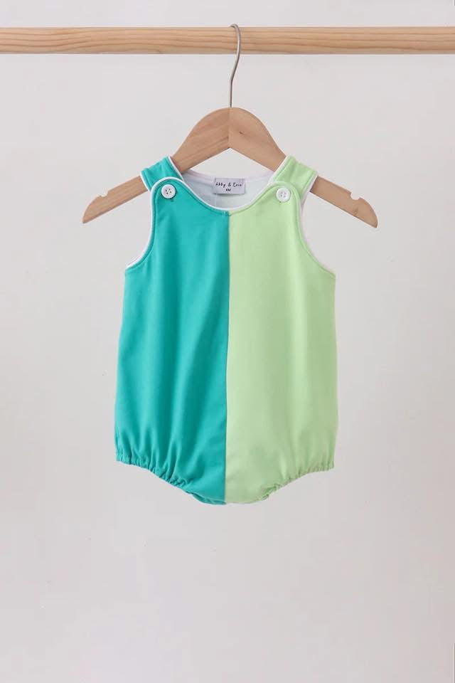 Green color block bubble