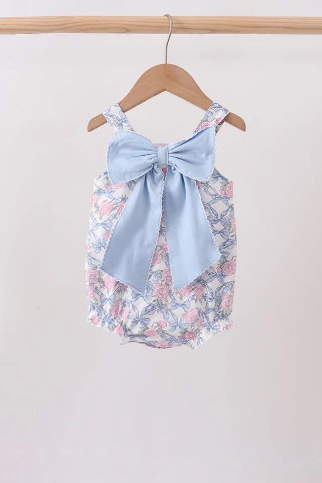 Blue bow bubble