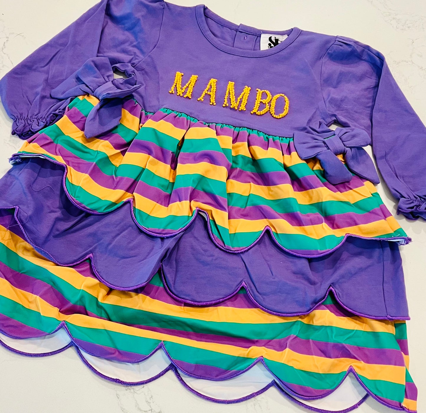 French knot Mambo Girls