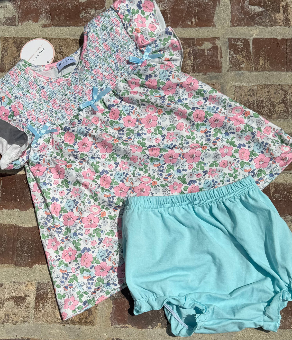 Floral bloomer set