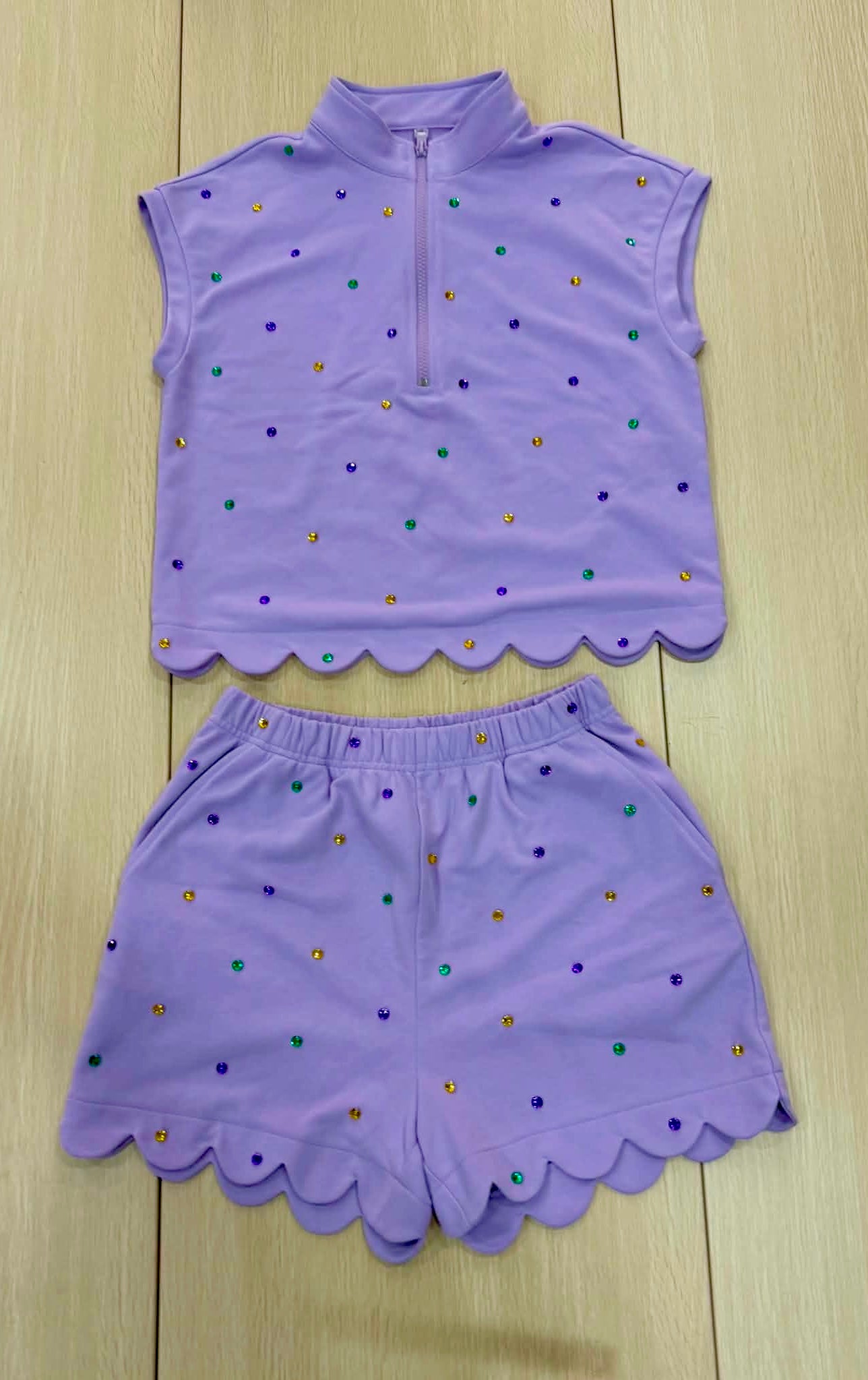Mardi Gras Rhinestones eta Nov