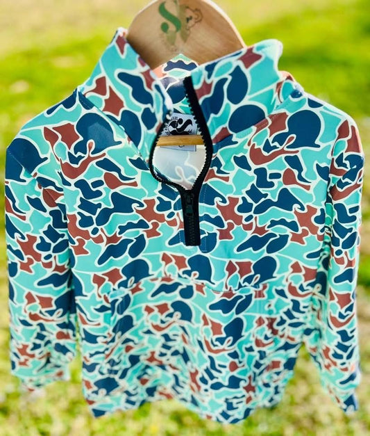 Mint camo pullover