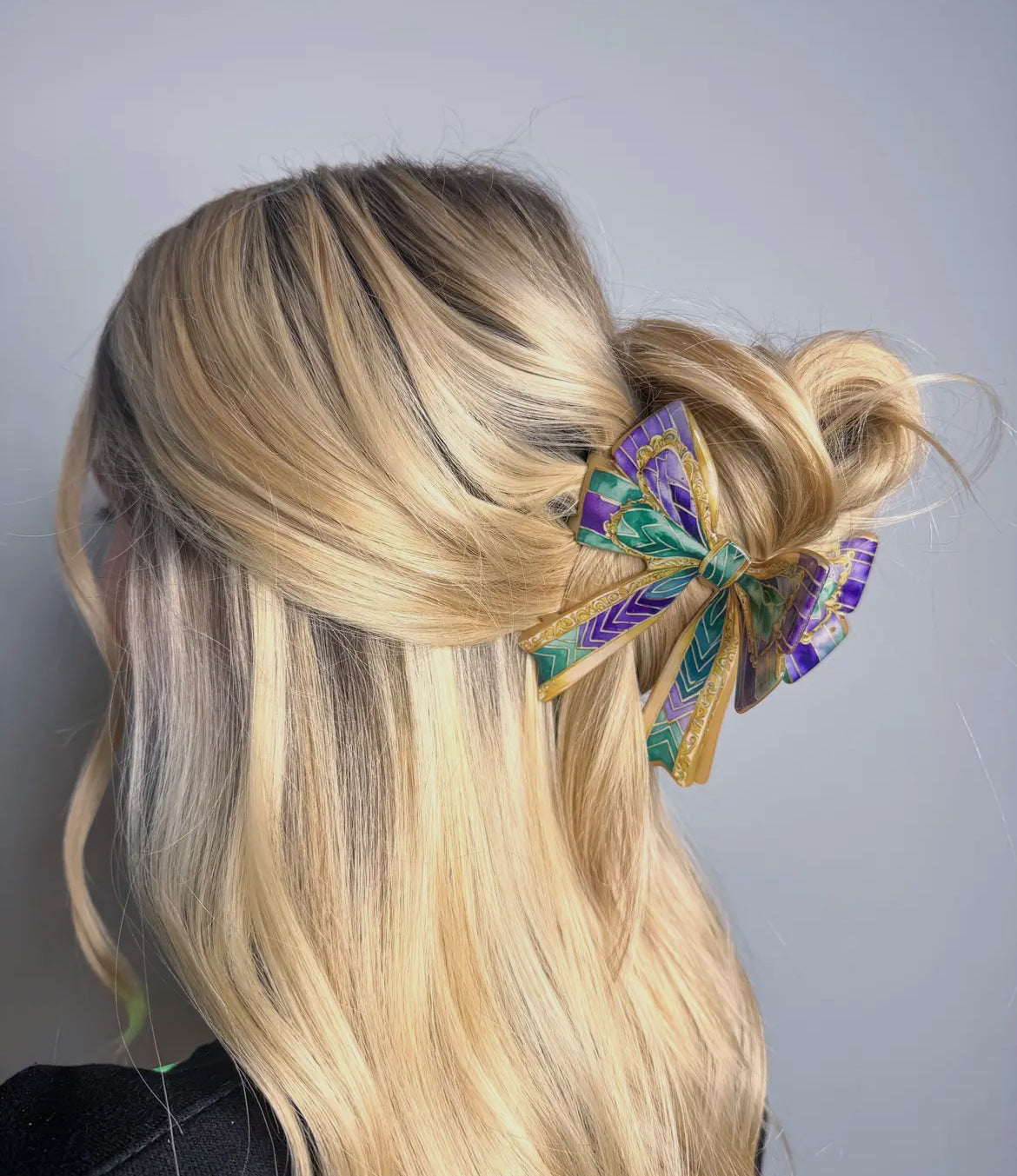Mardi Gras Bow Clip
