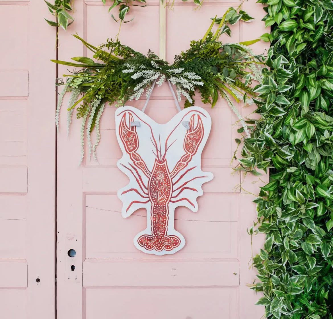 Crawfish door hanger
