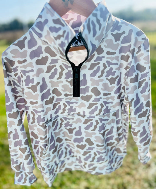 Gray camo athletic pullover