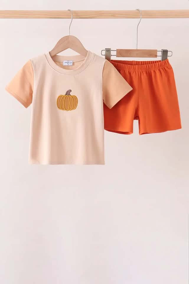 Neutral pumpkin short set