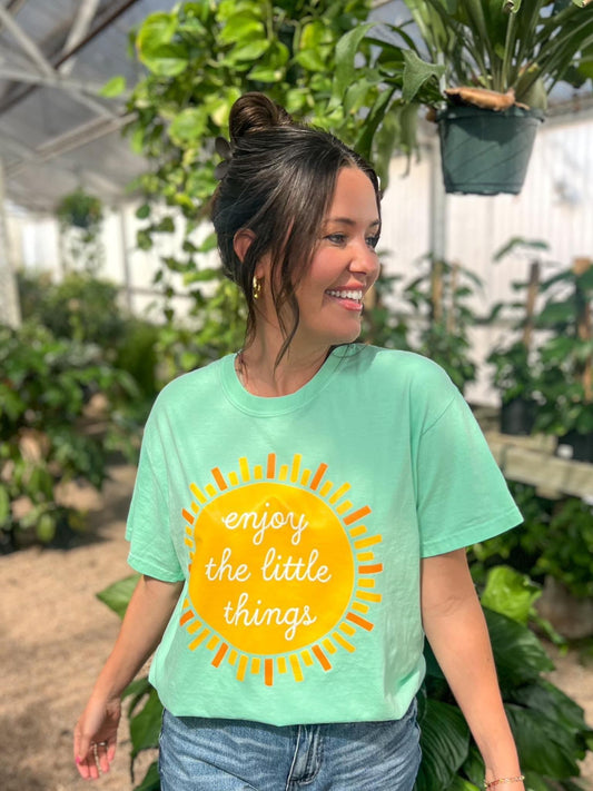 The little things tee